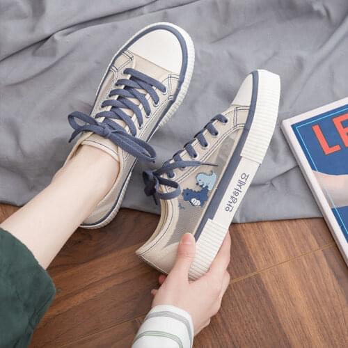 Lady Cute Cartoon Little Dinosaur Canvas Shoes 2021 Summer Womens Breathable Mesh Hollow Lace-Up Sweet Girls Student Sneakers