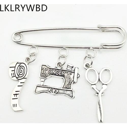 2019 / Creative Tape Measure Brooch Sewing Machine Brooch Scissors Brooch Creative Key Men and Women with The Same Jewelry