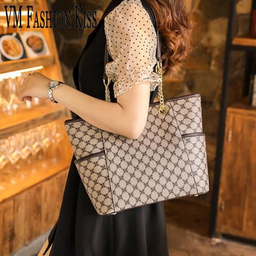 VM FASHION KISS Womens Printed Large-capacity Tote Bag European And American Chain Shoulder Bag PVC Wallet And Handbag Pochette