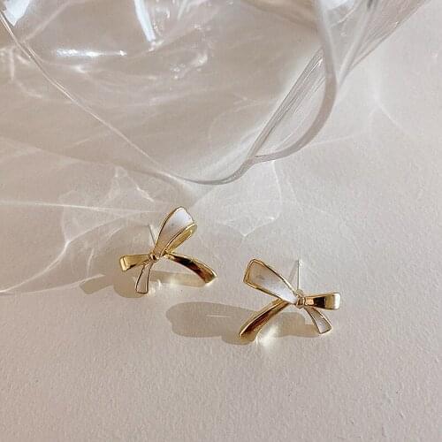 2021 New Simple Bow Stud Earrings Elegant Girl Student Stud Earrings Casual Birthday Party Jewelry Gifts Daily Collocation
