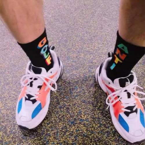 Tide brand men and women letter socks hip-hop skateboard cotton couple sports tube socks