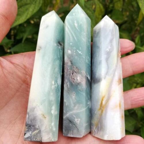 Wholesale natural blue sky tower quartz caribbean calcite crystals point for decoration for sale