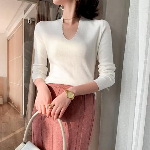 2020 Women Sexy Long Sleeve V Neck Knitted Sweater Casual Solid Black Loose Pullover Vintage Sweater Streetwear Jumper