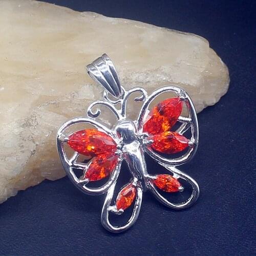 Gemstonefactory Jewelry Big Promotion 925 Silver Butterfly Amazing Red Garnet Women Ladies Mom Gifts Necklace Pendant 20213819