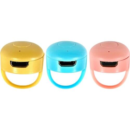 Portable Bluetooth Give A Like Remote Control Wireless 30ft Range for Smartphones Premium Lightweight