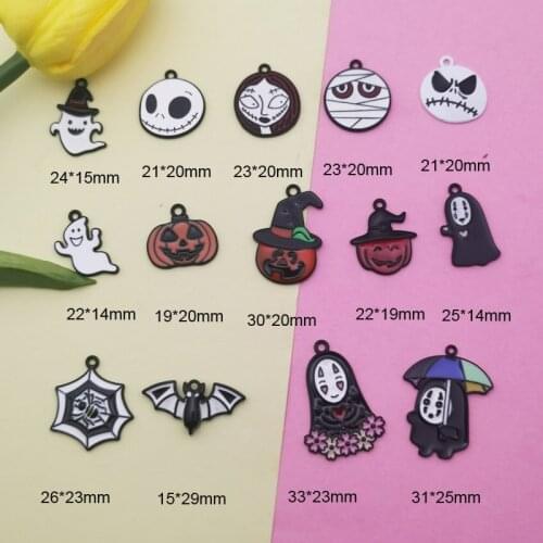 ApeUr 10PCS Enamel Ghost Pumpkin Charms Bats Alloy Halloween Series Pendant Black Plated Metal Earring Jewelry Making Accessory