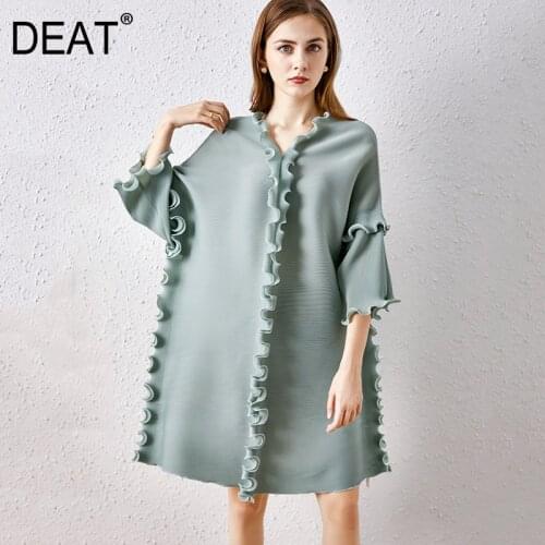 DEAT Pleated Dress Women V Collar Ruffled Elegant Knee Length Loose Wild Solid Seven Sleeve Casual 2021 New Summer Tide HT317