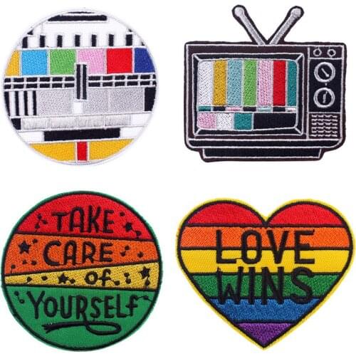 Homosexual Embroidery Patches Iron on Rainbow Love Badges DIY Thermo Stickers for Clothes Holes Darns Patch Retro TV Appliques