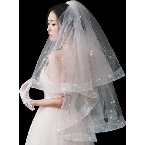 Two-Layer Short Wedding Veil Bling Bling Glitters Ribbon Horse Edge Pearls Veil Face-Covered Mesh Bridal Veil Comb velo de novia