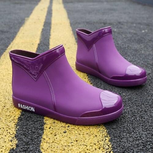 Rubber Shoes Women Waterproof Rain Boots Ankle Shoes 2020 New Autumn New Female Water Shoes Rainboots Ankle Boots Flats d34
