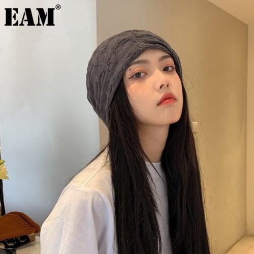[EAM] Women Gray Pleated Casual Fishermen Hat New Round Dome Temperament Fashion Tide All-match Spring Autumn 2021 1DE1903