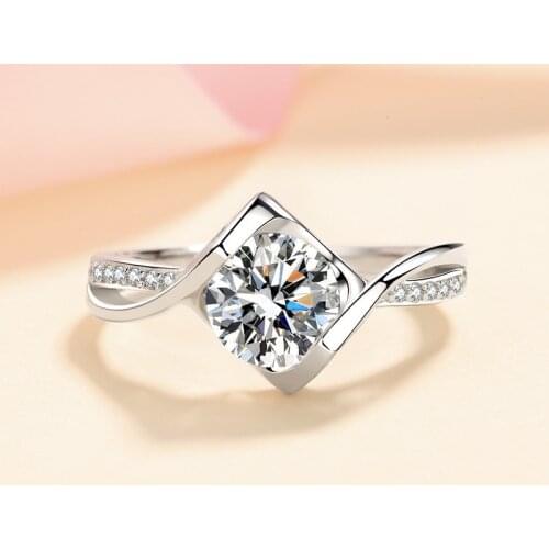 Silver 1 Carat Excellent Cut Diamond Test Passed D Color High Clarity Moissanite Angel Kiss Engagement Ring Silver 925 Jewelry