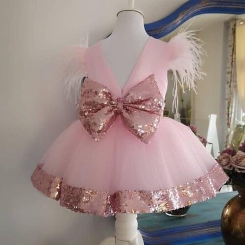 Girls Pink First Communion Knee Length Girls 1 Year Birthday Party Dresses Feather Cap Sleeve Custom