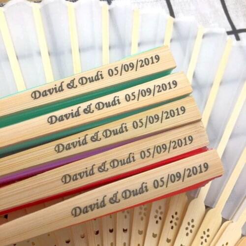100pcs/lot Personalized Wedding Favor Silk Fan Customized Bride & Grooms Name Cloth Hand Fan Wedding Gift