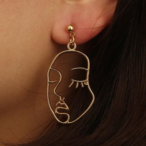 H&H Girls Choice Earrings Retro Metal Alloy Fashion Abstract Art Hollow Out Face Dangle Earring For Women Jewelry