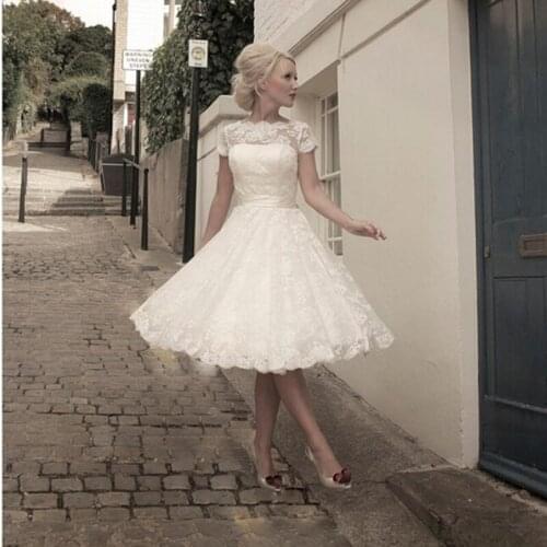 Custom A line Bateau Appliques Short Sleeve Knee Length Lace Wedding Gowns vestido de noiva 2015 Cheap Short Wedding Dress