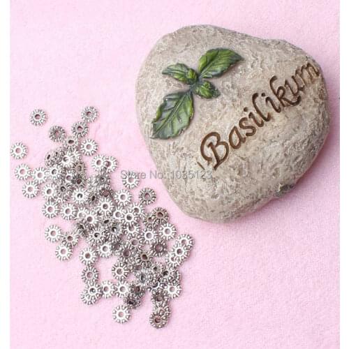 High Quality 90Pcs 9mm Coin Shape Retro silvering White Tibetan Jewelry Spacers Beads DIY Creative Jewellery Making w2400