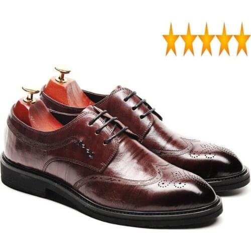 Italian Leather Men Brogues 2021 New Vintage Casual Carved Lace Up Flat British Style Business Black Dress Shoes