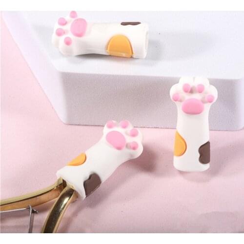 1pc Cat Paw Nipper Cover Protective Sleeve for Nail Cuticle Scissors Manicure Pedicure Tools Dead Skin Tweezers Cap