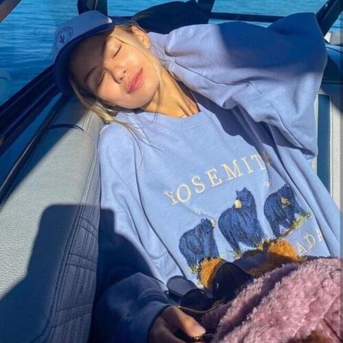 B-TOTO Three Little Bears Polar Bear Bm Sweater Women Spring And Autumn Thin Ins Tide Loose Vintage Blouse