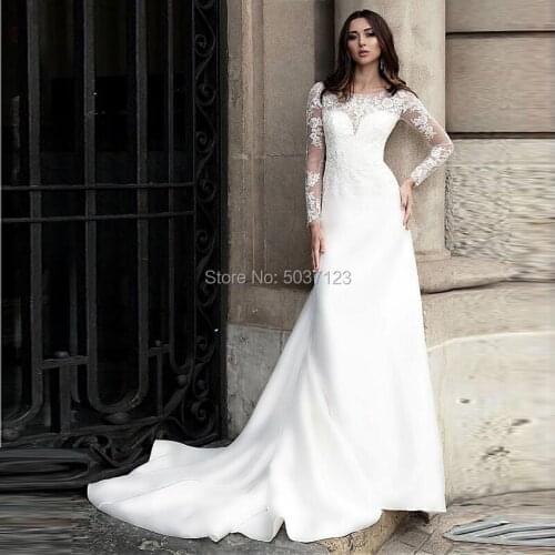 Elegant Long Sleeves Mermaid Satin Wedding Dresses Scoop Lace Appliques Bridal Gown Court Train Button Illusion Vestido De Noiva