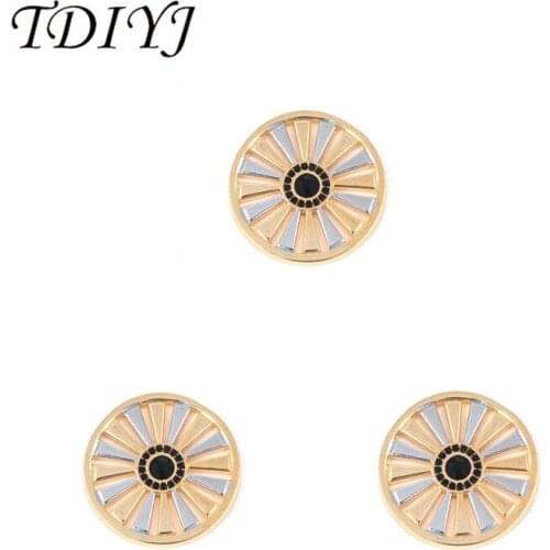 TDIYJ 1Pcs New Design Alloy Gold 33mm Bi-color Coin Disc for 35mm Coin Pendants Necklace