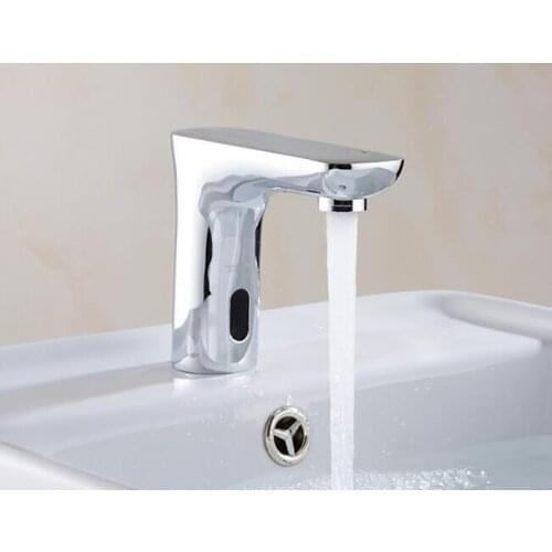 Vidric Deck Mount Automatic Touch Free Sensor Faucets Hot and Cold water saving Inductive electric Water Tap mixer battery power