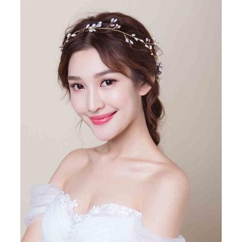 Romantic Elegant Bridal Headdress Golden Alloy Shiny Pearl Rhinestone Headband with Ribbon for Wedding Perform Studio Photo O624