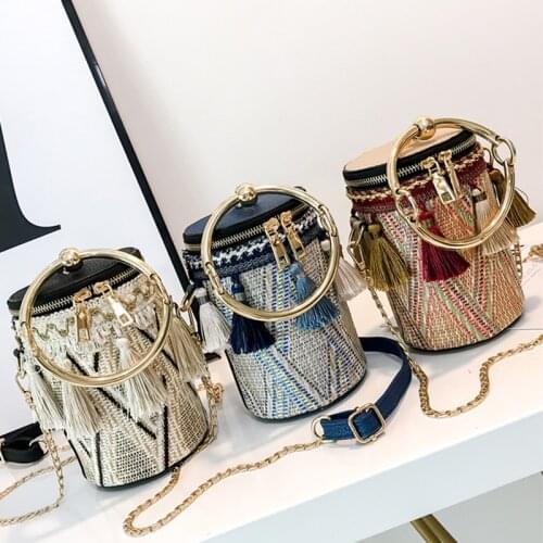 National wind tide chain Ring Handbag Shoulder Bag Straw bag Little fairy tassel bucket bag BZ0326 11.5X11.5X17.5cm