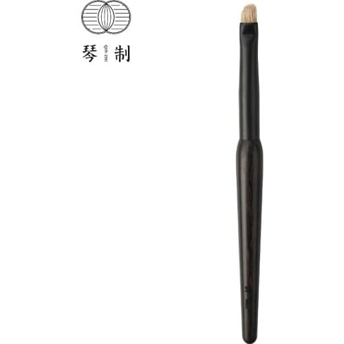 QINZHI Professional Handmade Make Up Brush Z339 Angled Eyeliner Brush Soft Resilient White Weasel Hair Makeup Brushes
