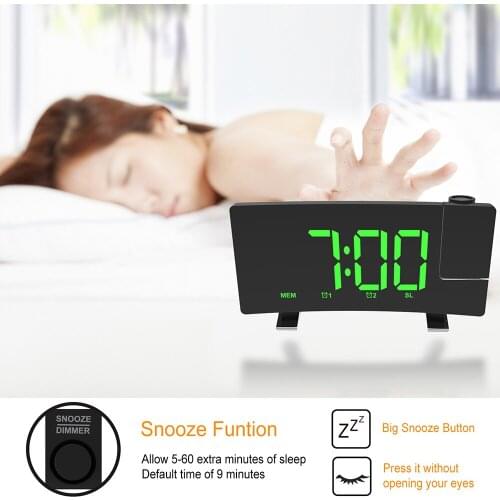 Multifuctional 2019 New Style Clock Projection FM Radio Alarm Clock With USB Charging Port