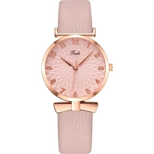 Montre Femme Fashion Ladies Dress Watch High Quality Leather Women Watches Casual Pink Quartz Wrist Watch Relogio Feminino Clock