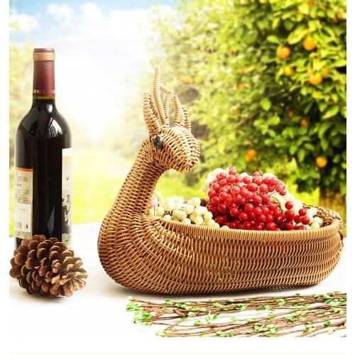Funny hand woven deer basket rattan basket fruit basket food basket snacks basket home deocration storage basket