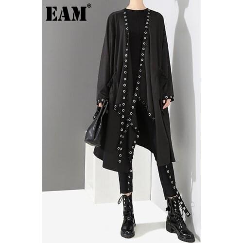 [EAM] Loose Fit Black Hollow Out Ribbon Pleated Big Size Jacket New V-collar Long Sleeve Women Coat Fashion Spring 2021 1D756