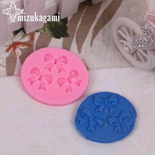 1pcs UV Resin Liquid Silicone Mold Exquisite Bowknot Resin Molds For DIY Pendant Charms Making Jewelry Finding Accessories