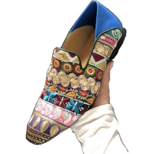 Embroidered Men Cotton Shoes Round Toe Slip On Comfortable Geometric Mens Loafers National Floral Party Dress Shoes Large Sizes