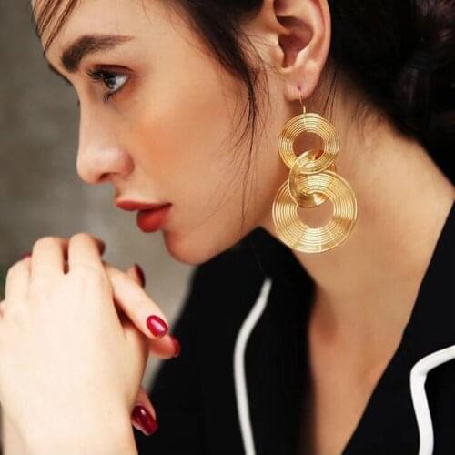 Fashion Jewelry Metal Long Drop Earrings Round Circle Dangle Earring Woman Girls Exaggeration Nightclub Earring Brincos