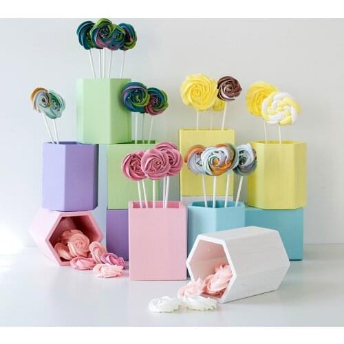 Straw holder cake table decoration Makeup brush Storage flowers vase background Scenery props lollipop Straw wood pot