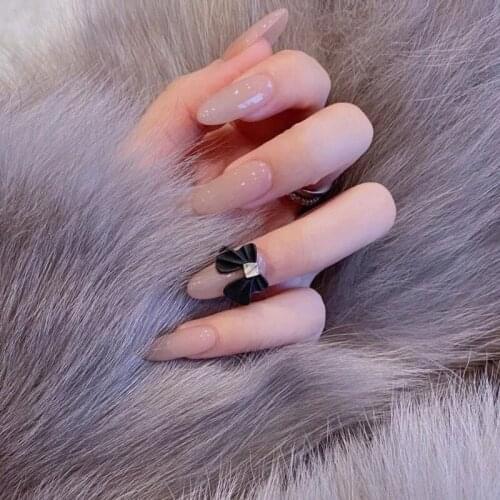 24pcs/Set Summer Nude Pink False Nails Round Head Black Bowknot Decal Bride Wedding Nail Accessory Art Full Tips Manicure Tools