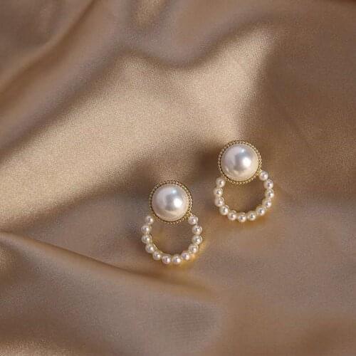 New Arrival Geometric Pearl Women Classic Stud Earrings Korean Sweet Simple Female Fashion Simple Small Jewelry