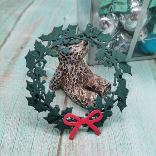 Christmas leaves wreath Metal Cutting Dies for Scrapbooking DIY Album Embossing Folder Paper Card Maker Template Stencils