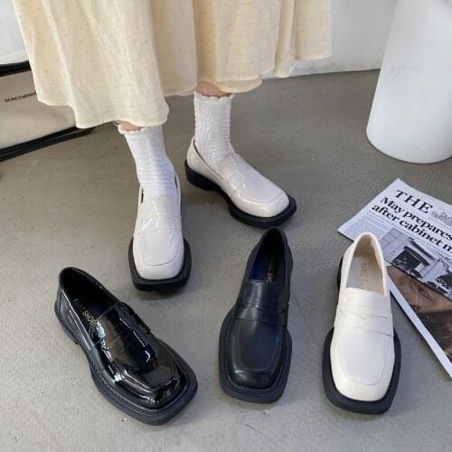 Flat Black Shoes For Women All-Match Female Footwear British Style Oxfords Loafers With Fur Square Toe Casual Sneaker New Dress