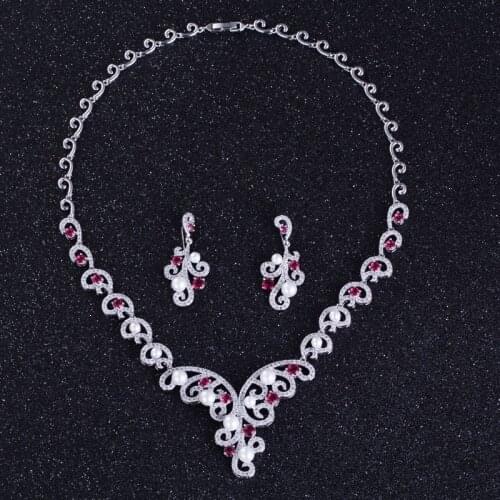 High Quality Five AAA Cubic Zirconia Crystal Pearl Necklace And Earrings Jewelry Set Trendy Dinner Sets For Wedding