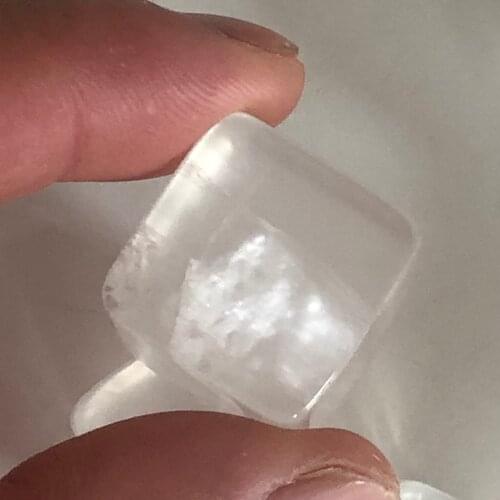 Natural white crystal, cut crystal blocks, perfect goods