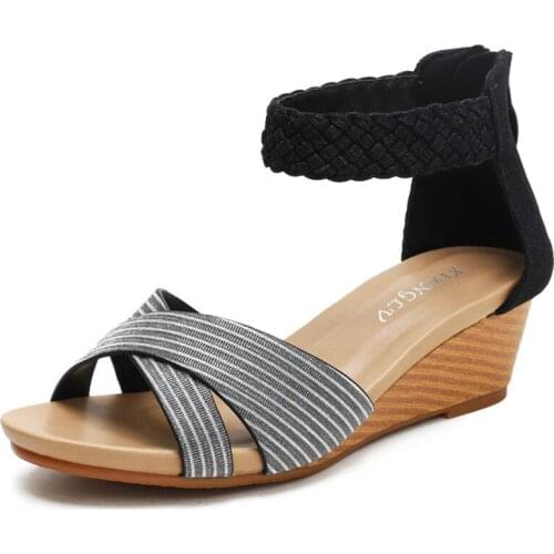 Women sandals summer flat pearl sandals flip flops rome shoes string bead slippers mujer gladiator sandalias sapatos femininos