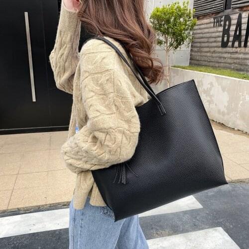 2021 New Lychee Fringe Shoulder bag femal Luxury Designer Chians Crossbody bag purses and handbags For Women Large Capacity