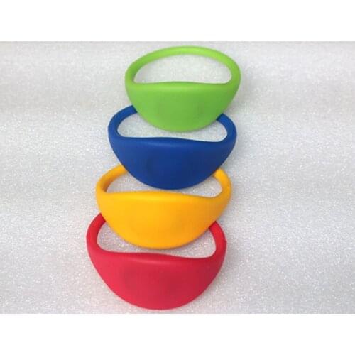 100PCS/LOT 13.56mhz MF Classic 1K S50 NFC Wristband Bracelet IC Card For Swimming Pool Sauna Room