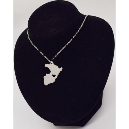 European and American simple personality titanium steel Peru map necklace pendant female popular versatile heart pendant