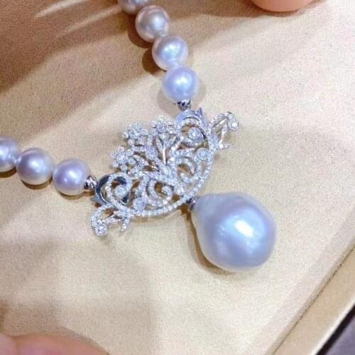 M712 Almost Round 8-9mm Nature Fresh Water White Pearls Pendants Necklaces for Women Fine Birthday Presents