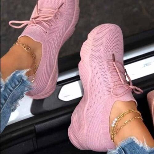 New Women Casual Shoes Ladies Sport Sneakers Lace Up Running Shoe Woman Red Platform Sneaker Wedges Vulcanized Mesh Trainers